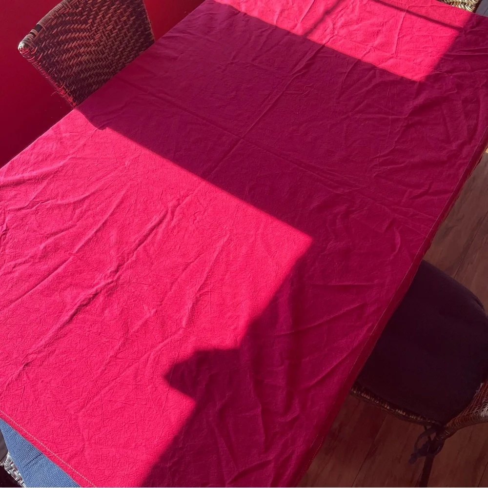 Target red holiday Christmas 100% cotton tablecloth - rectangle 58